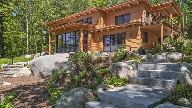lake modern 15